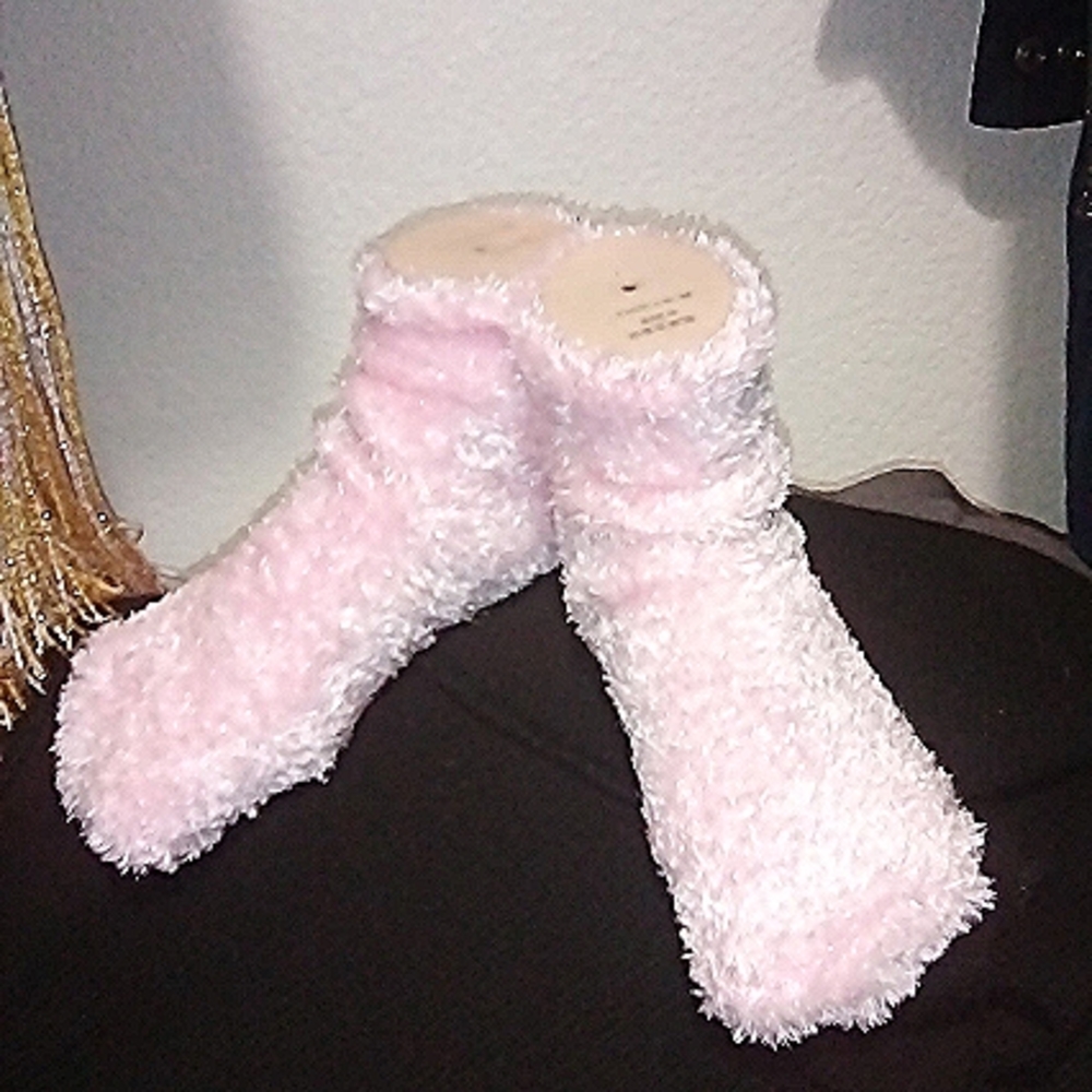 Fuzzy Socks 🧦 - Picture 2 of 6